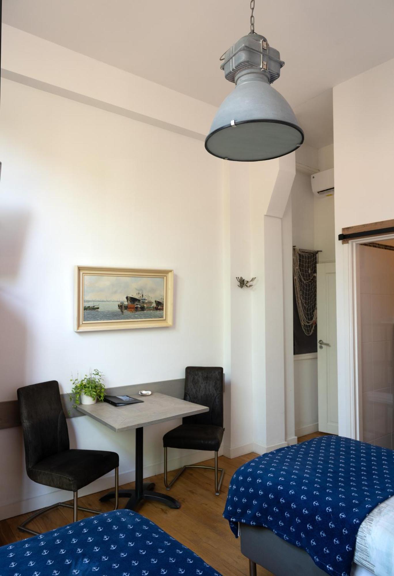 B&B Het Oude Postkantoor Ерсеке Экстерьер фото