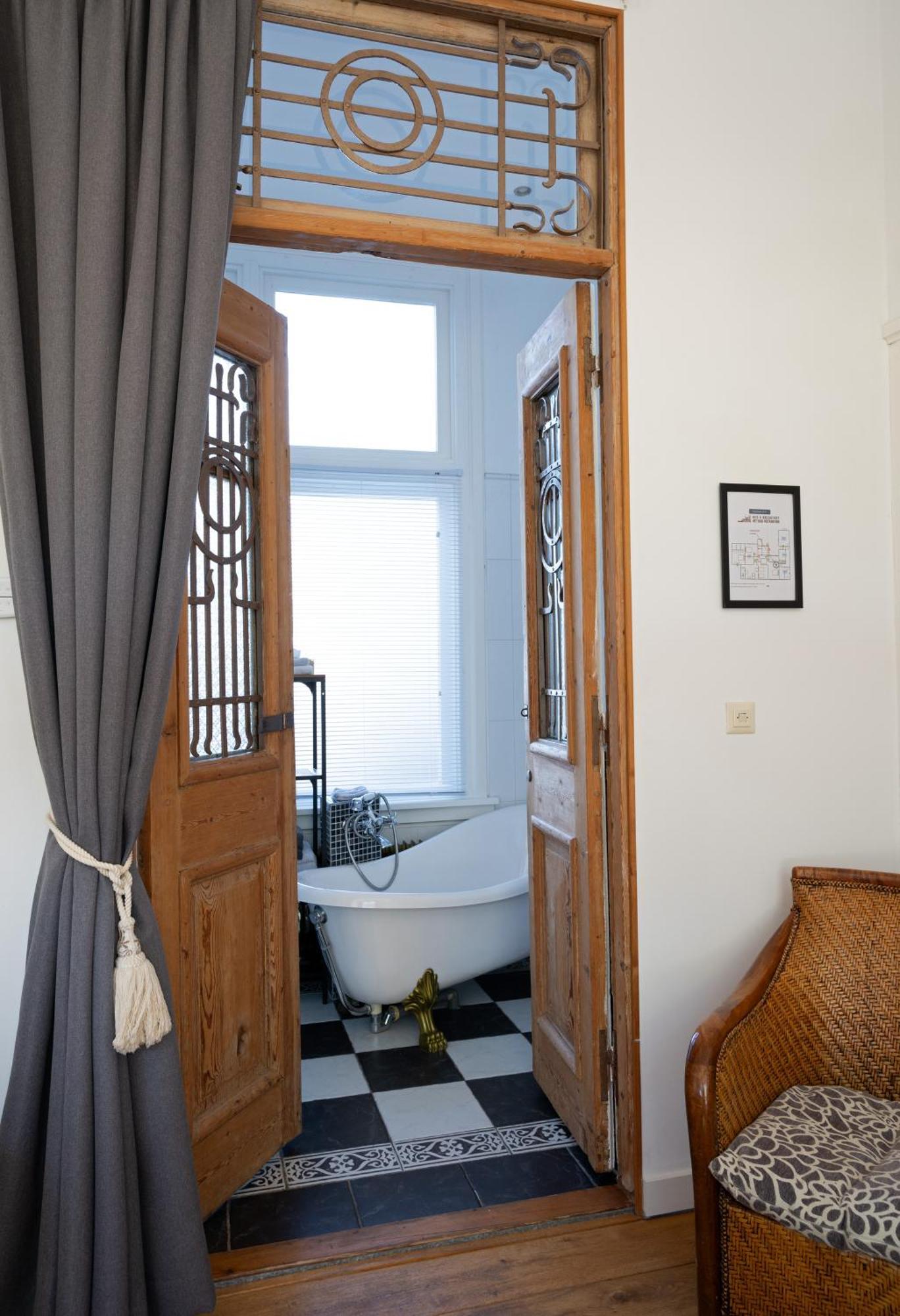 B&B Het Oude Postkantoor Ерсеке Экстерьер фото
