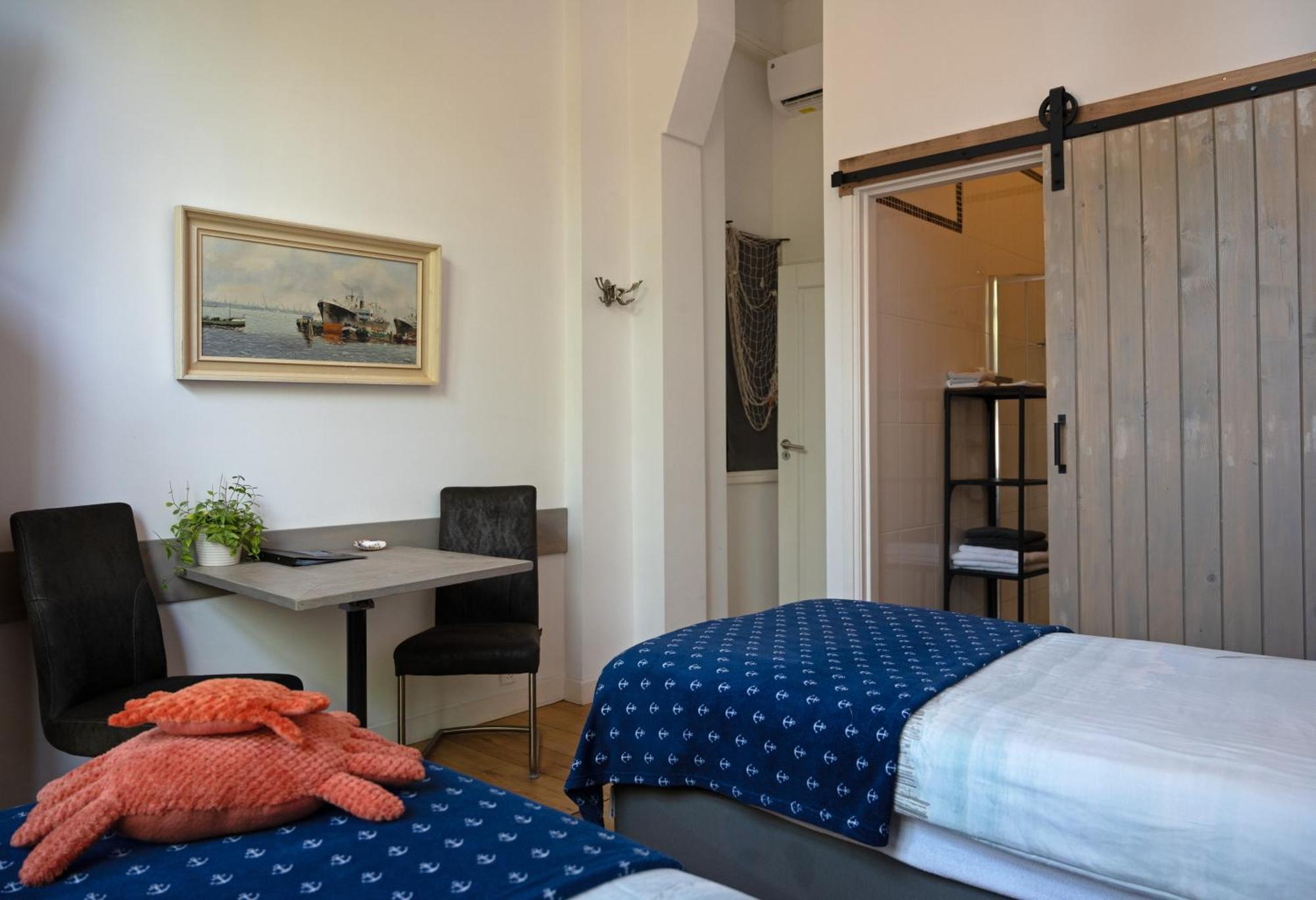 B&B Het Oude Postkantoor Ерсеке Экстерьер фото